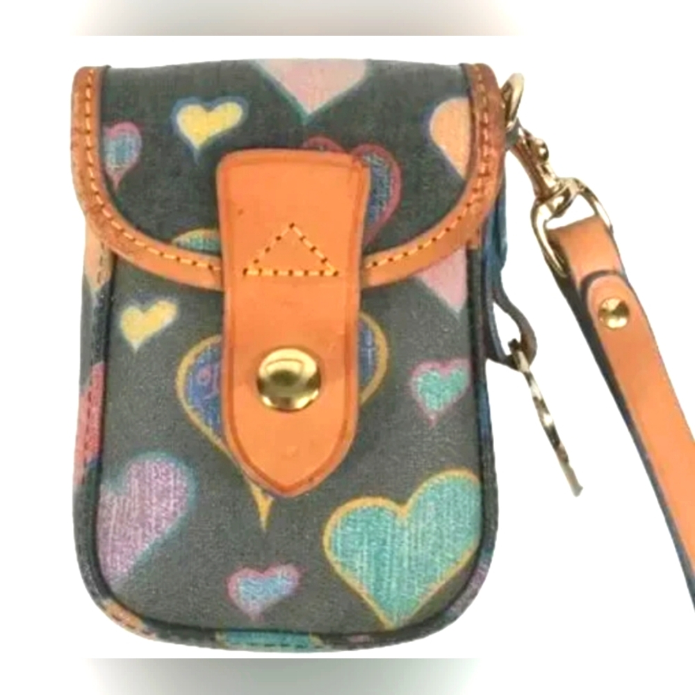 Dooney & Bourke Designer Rainbow Hearts Card Holder clutch purse pouch purse
